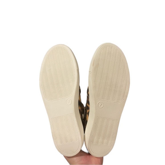 A New Day Cheetah print flats shoes - Picture 7 of 7